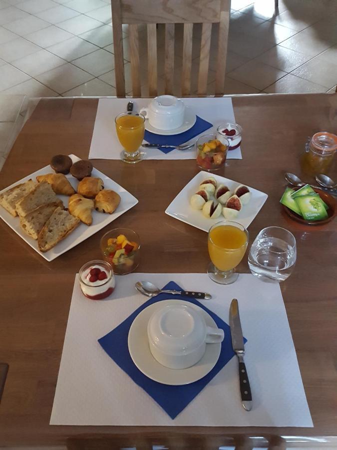 Louchats Chez Alexandra Bed & Breakfast エクステリア 写真