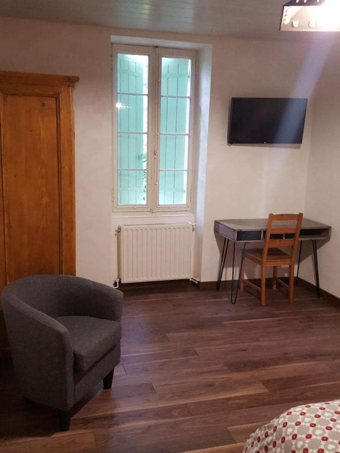 Louchats Chez Alexandra Bed & Breakfast エクステリア 写真